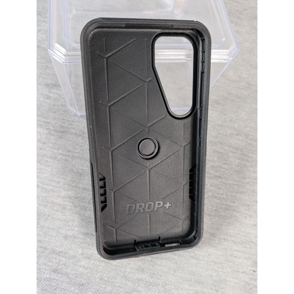 OtterBox Commuter Series- Samsung Galaxy S24 Phone Case - Picture 5 of 11